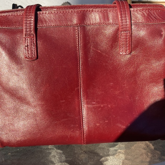 Leather purse appx. 12 x 9 x 4”, 1st pics outside light, unsewn zipper $19 - Picture 2 of 11